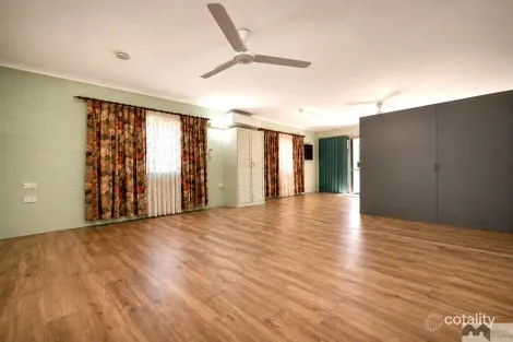 Property photo of 34 Mulligan Street Manoora QLD 4870