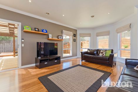 Property photo of 5 Tara Valley Lane Highton VIC 3216