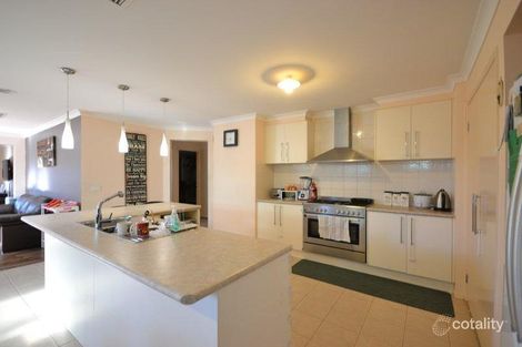 Property photo of 6 Forest Oak Court Cranbourne VIC 3977