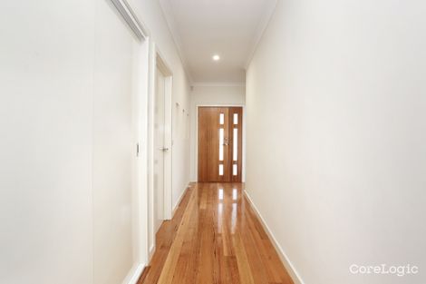Property photo of 11 Chetwynd Grove Wollert VIC 3750