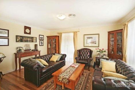 Property photo of 19 George Caley Place Mount Annan NSW 2567
