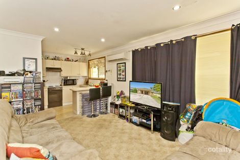 Property photo of 2/16 Eskdale Drive Raymond Terrace NSW 2324
