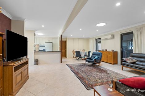 380 Cracknell Rd, Tarragindi, QLD 4121