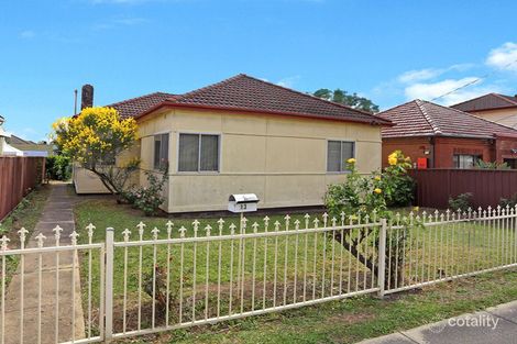 13 Banksia St, South Granville, NSW 2142
