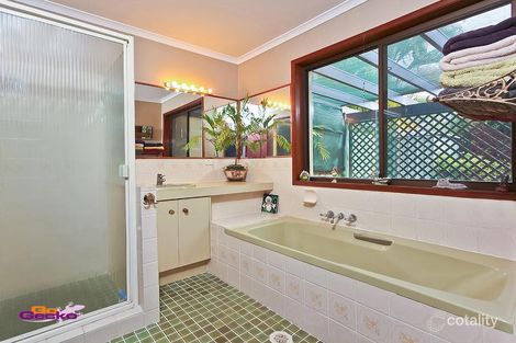Property photo of 21 Rossmoya Street Carindale QLD 4152