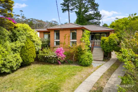 Property photo of 15 Ficus Street Katoomba NSW 2780