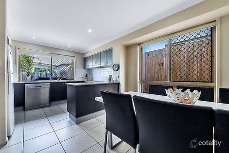 Property photo of 31/11 Tripcony Place Wakerley QLD 4154