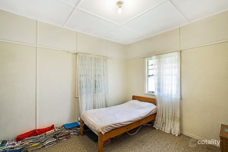 Property photo of 72 North Street Mount Lofty QLD 4350