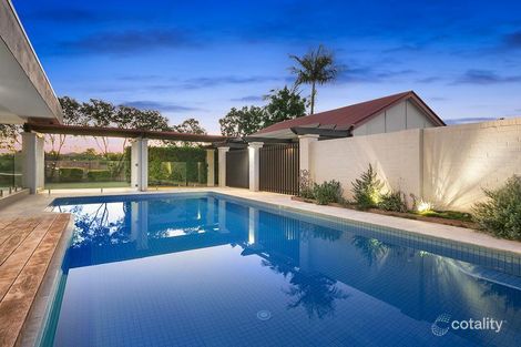 Property photo of 12 Coneyhurst Crescent Carindale QLD 4152