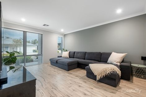 Property photo of 17 Barrack Way Bushmead WA 6055
