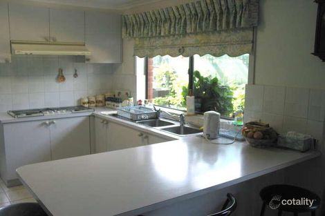 Property photo of 2 Sutherland Court Altona Meadows VIC 3028