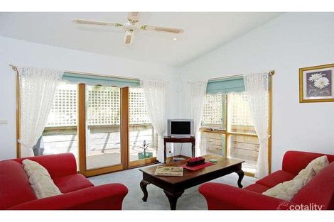 Property photo of 4 Deakinwood Court Waurn Ponds VIC 3216