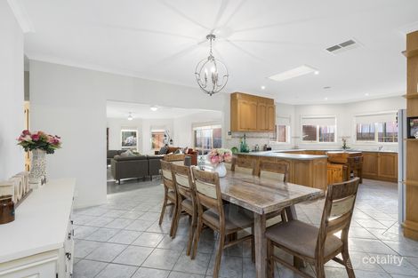 Property photo of 18 Montpellier Drive Werribee VIC 3030