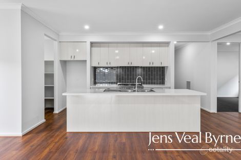 Property photo of 21 Armagh Street Alfredton VIC 3350