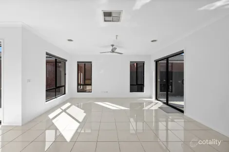 Property photo of 13 Starlight Gardens Epping VIC 3076