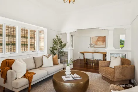 Property photo of 10 Torrens Street Annerley QLD 4103