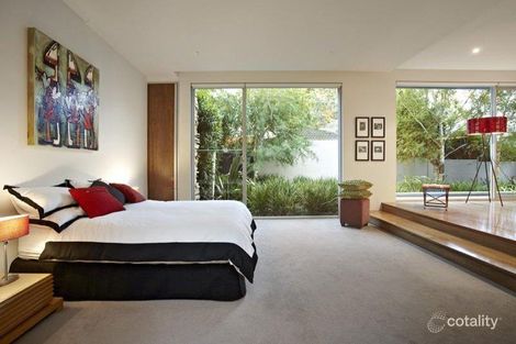 Property photo of 11 Alverna Grove Brighton VIC 3186