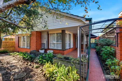 2 Grindlay St, Newport, VIC 3015