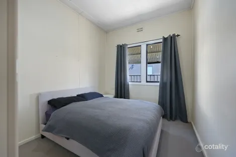 Property photo of 7 Coronation Drive Orange NSW 2800