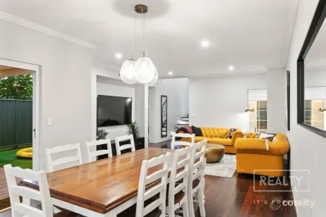 Property photo of 47A Brown Way Karrinyup WA 6018