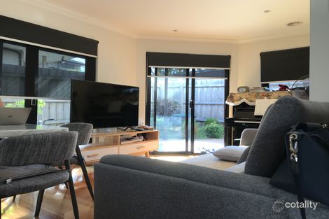 Property photo of 2/10 Paula Crescent Doncaster East VIC 3109
