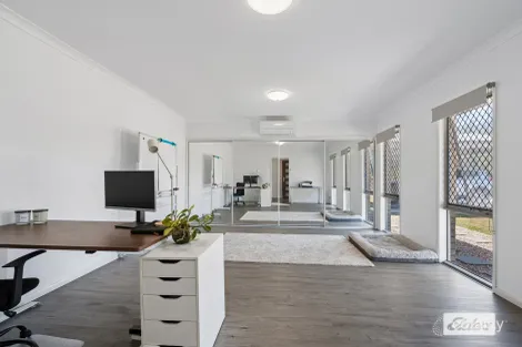 Property photo of 6 Fernrow Drive Plainland QLD 4341