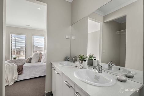 Property photo of 9 Gardenia Avenue Wallan VIC 3756