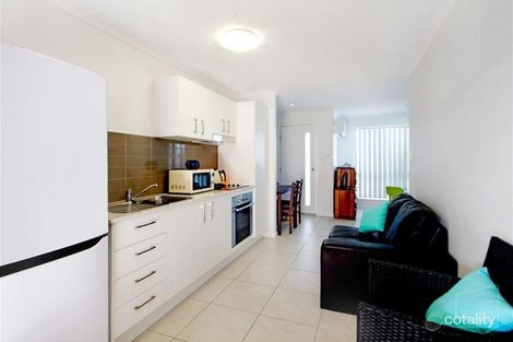 Property photo of 2/25 Ruby Crescent Meridan Plains QLD 4551