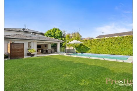 15 VIEW ST, NORTH AVOCA, NSW 2260