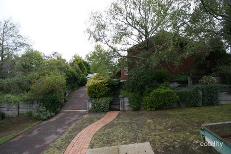 4 Sunset Ct, Highton, VIC 3216