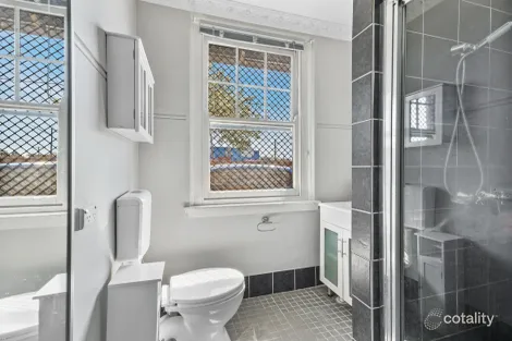 Property photo of 361 North Street Albury NSW 2640
