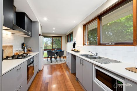 Property photo of 8 Hereford Drive Belmont VIC 3216