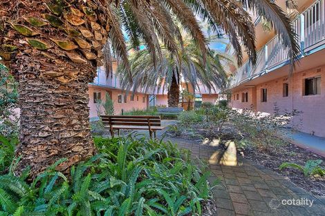 11/4 Canham Way, Orelia, WA 6167