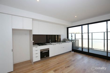 4/81-83 Tram Rd, Doncaster, VIC 3108