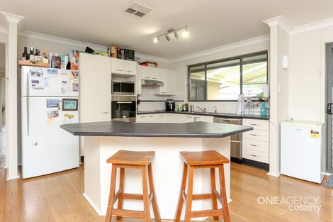 Property photo of 5 Atkinson Close Hunterview NSW 2330