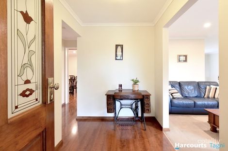 Property photo of 3 Wells Court Happy Valley SA 5159