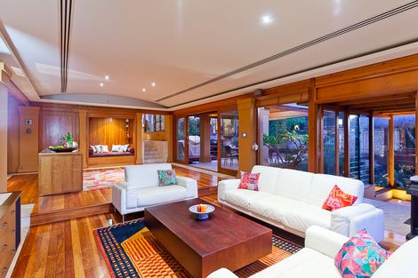 Property photo of 19 Rinaldi Crescent Karrinyup WA 6018