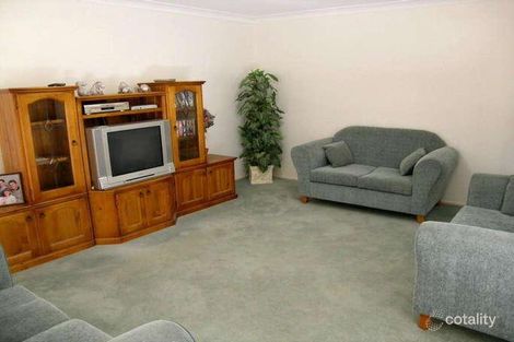 Property photo of 1 Hascombe Way St Clair NSW 2759