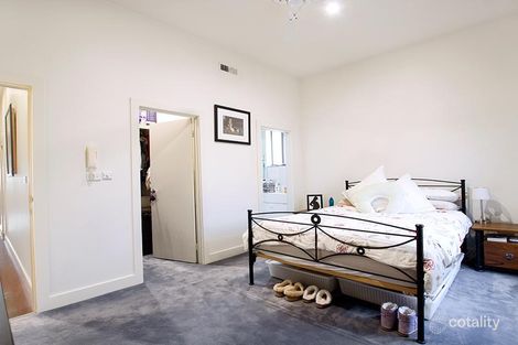 Property photo of 7/14-15 Marine Parade St Kilda VIC 3182