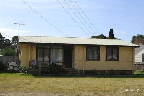 25 Lucena Cres, Lethbridge Park, NSW 2770