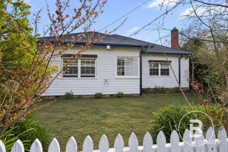 15 Shelley St, Wendouree, VIC 3355