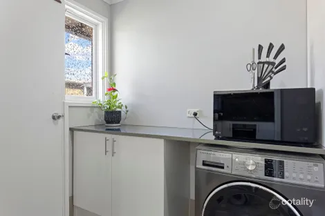 Property photo of 44 Secomb Avenue Parafield Gardens SA 5107