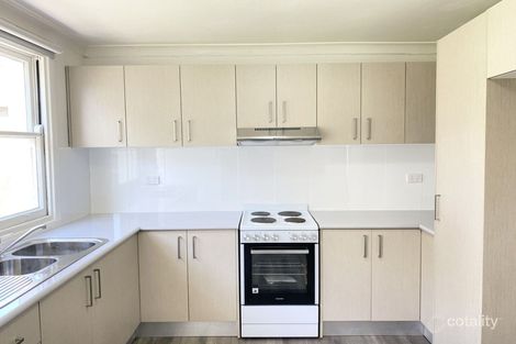 2/36 Bassett St, Hurstville, NSW 2220