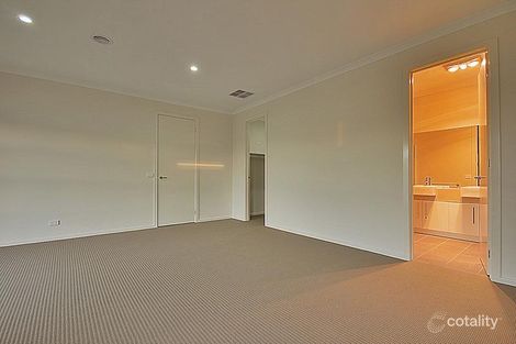 Property photo of 106 Botanica Springs Boulevard Brookfield VIC 3338
