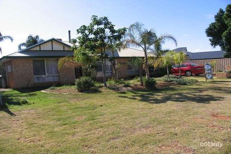 5 Tanner St, Boulder, WA 6432