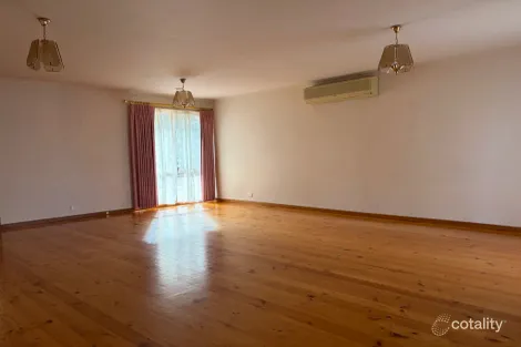 Property photo of 2 Heygate Court Mill Park VIC 3082