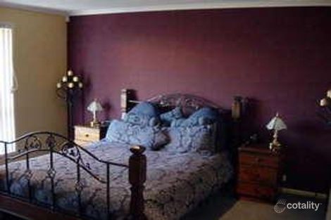 Property photo of 7 Euroka Place Jerrabomberra NSW 2619