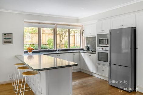 Property photo of 3 Macka Avenue Greensborough VIC 3088