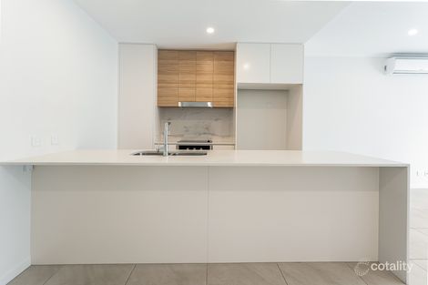 Property photo of 19/1 Vue Boulevard Robina QLD 4226