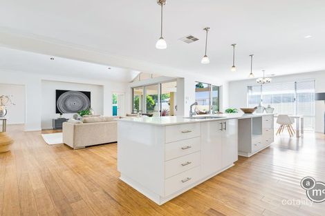 Property photo of 17 Linden Gardens Floreat WA 6014